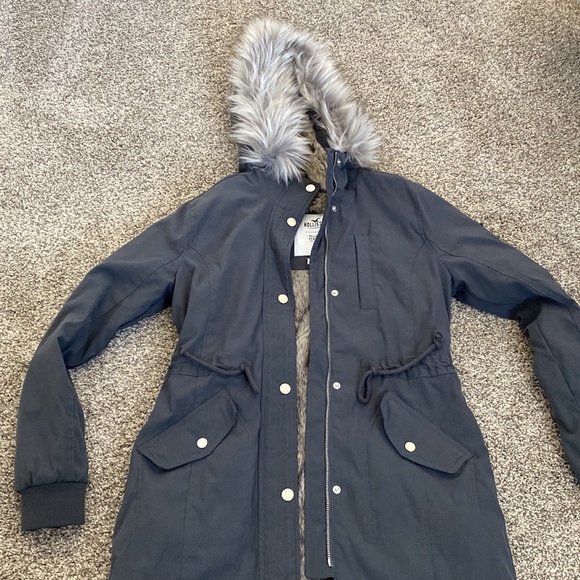 Hollister jacket - Picture 2 of 10